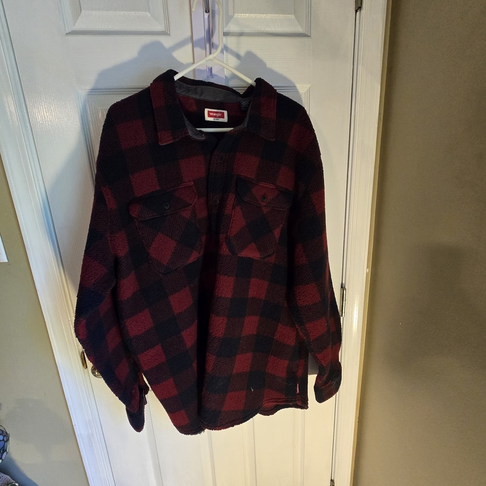 Wrangler Mens 2XL Red Black Buffalo Plaid Fleece Shirt Jacket Shacket NWT